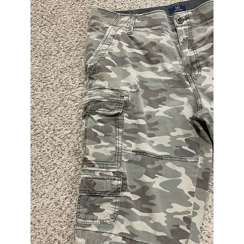 George Camouflage Men's Cargo shorts size 36 - Picture 5 of 6